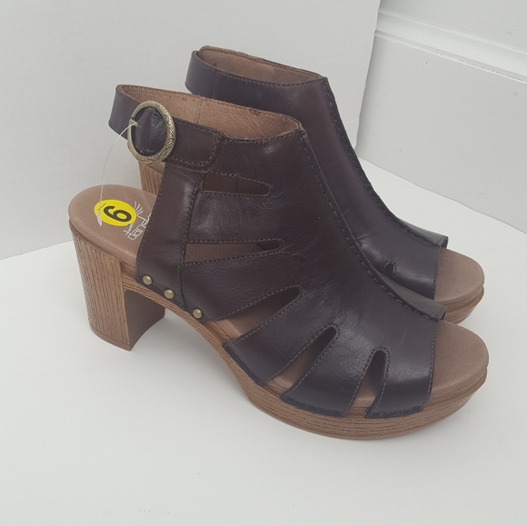 dansko heeled sandals